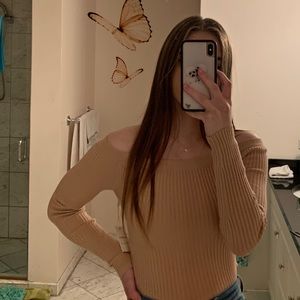 FOREVER 21 | Off The Shoulders Long Sleeve Top